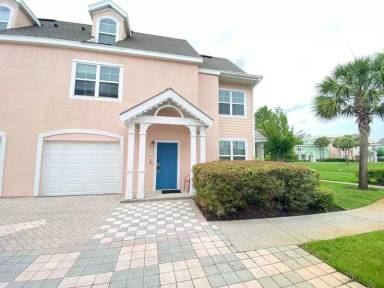 Main picture of 3001 Limbo Ln