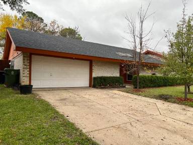 Main picture of 1602 Marblehead Dr