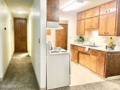 Main picture of 415 7th St S