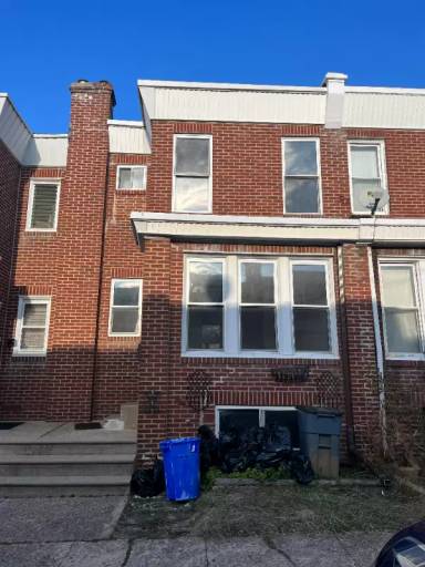 Main picture of 1369 Kennedy St