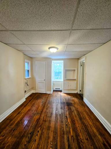 Main picture of 320 N 13th St