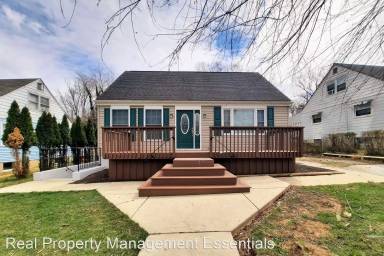 Main picture of 803 Silver Creek Rd