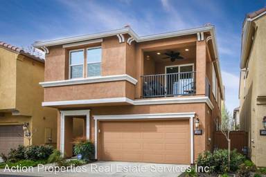 Main picture of 1749 Camino Real Way