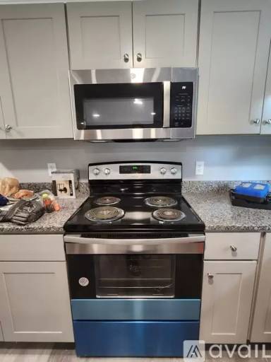 Main picture of 129 Amesbury Rd