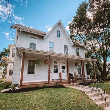 Main picture of 434 E Fairview St
