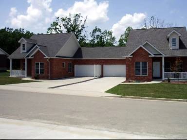 Main picture of Emily Drive