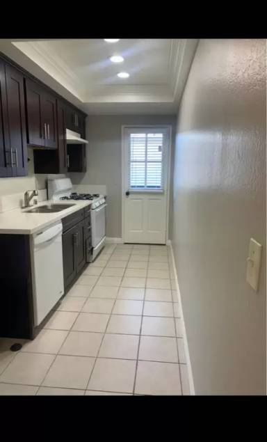 Main picture of 16972 Lynn Ln