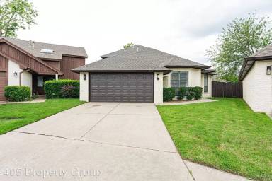 Main picture of 3833 Ives Way