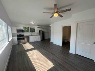 Main picture of 920 Byham Rd