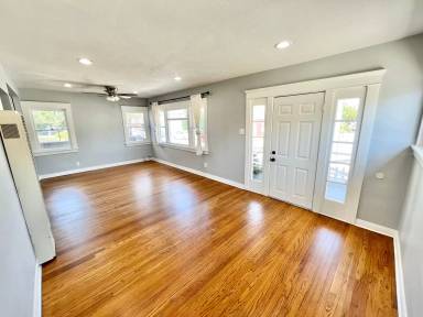 Main picture of 1324 Termino Ave