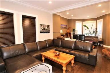 Main picture of 4849 N Seeley Ave