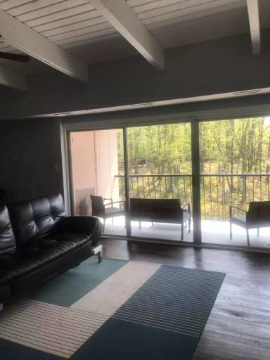 Main picture of 7603 Fontainebleau Dr