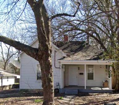 Main picture of 2126 N Main Ave