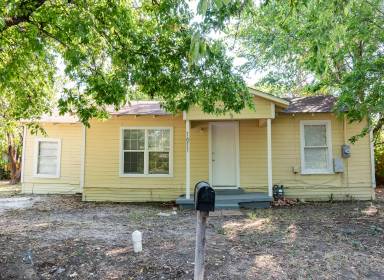 Main picture of 1611 Clark St