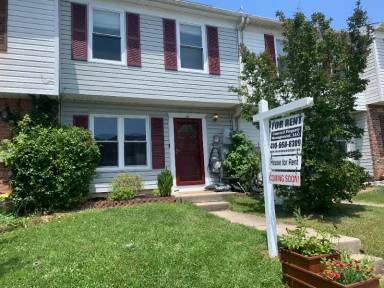 Main picture of 38 Chelmsford Ct