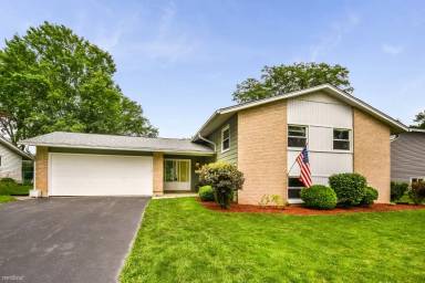 Main picture of 6513 Maxwell Dr