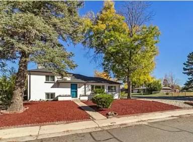 Main picture of 2090 S Wolff St