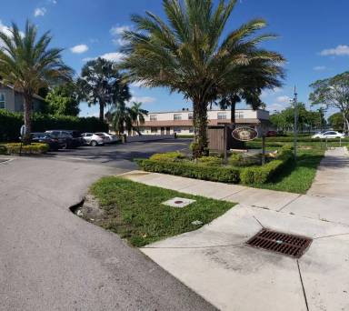 Main picture of 4100 NW 16th Ave