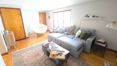 Main picture of 2233 S Mound St