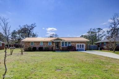 Main picture of 106 Green Meadows Dr