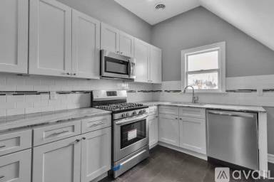 Main picture of 1030 Elmwood Ave
