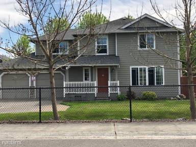 Main picture of 8212 184th Street Ct E
