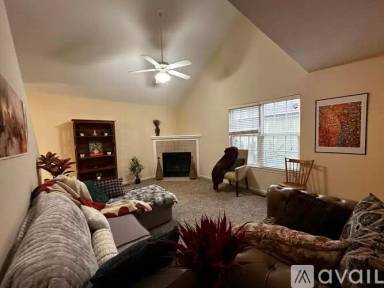 Main picture of 1511 Legend Trail Dr