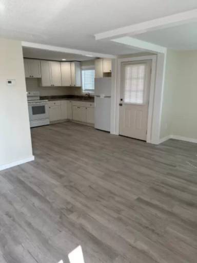 Main picture of 2024 Riverdale St