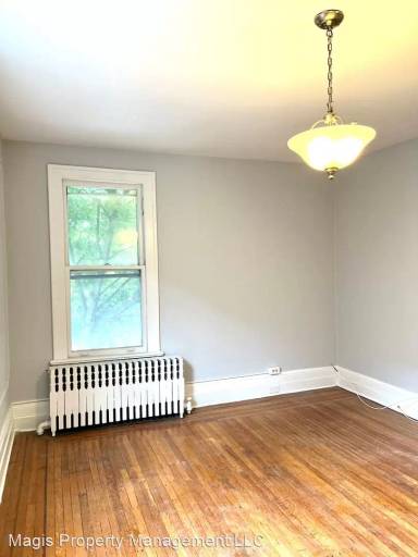 Main picture of 398 Linwood Ave