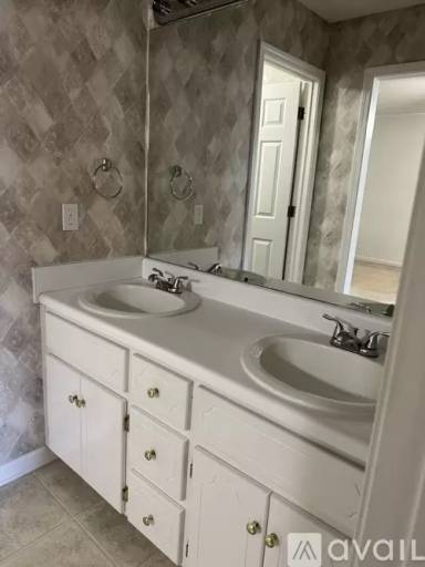 Main picture of 117 Woodberry Dr