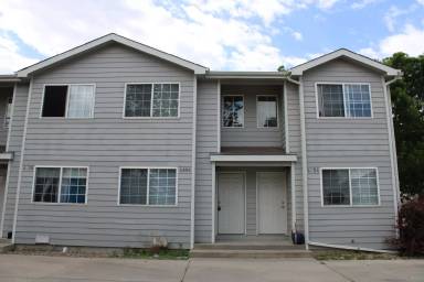 Main picture of 4856 Basswood Dr