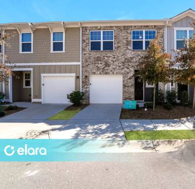 Main picture of 3072 Calcutta St