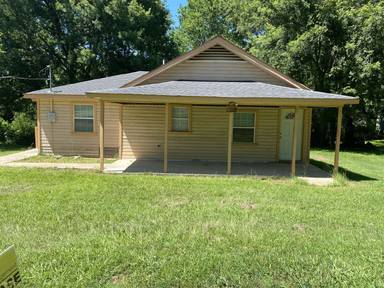 Main picture of 2105 Herbert St