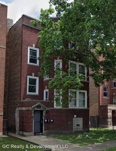 Main picture of 8241 S Maryland Ave