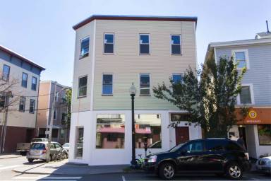 Main picture of 1190 Cambridge Street