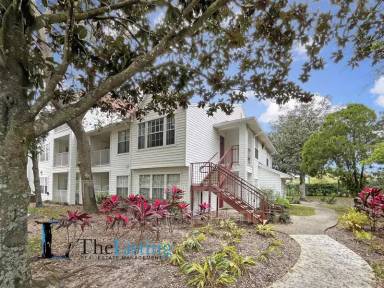 Main picture of 11594 Westwood Blvd
