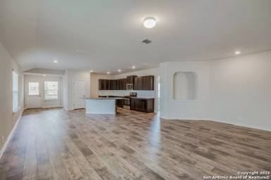 Main picture of 14110 Lavaca Spgs