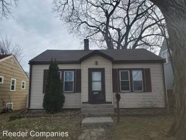 Main picture of 7341 Monroe Ave