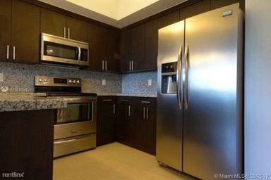 Main picture of 5100 Riviera Dr