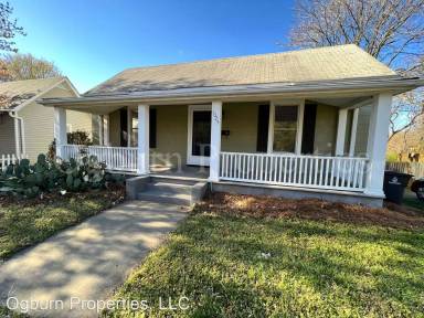 Main picture of 1025 Franklin St