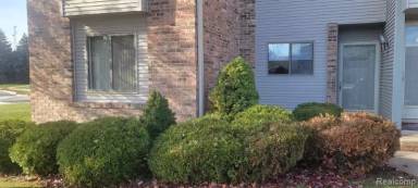 Main picture of 42722 Lilley Pointe Dr