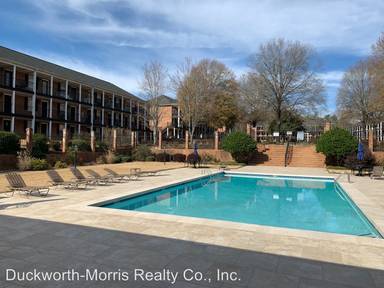 Main picture of Riverbend Commons