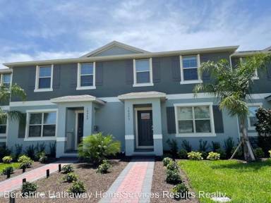 Main picture of 16217 Admirals Cove Ln