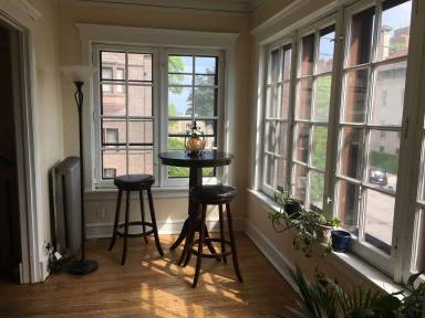 Main picture of 1614 E Royall Pl