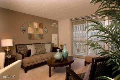 Main picture of Grand Plaza