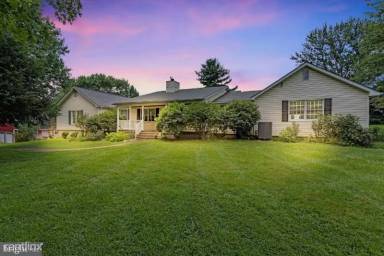 Main picture of 11895 Folly Ln