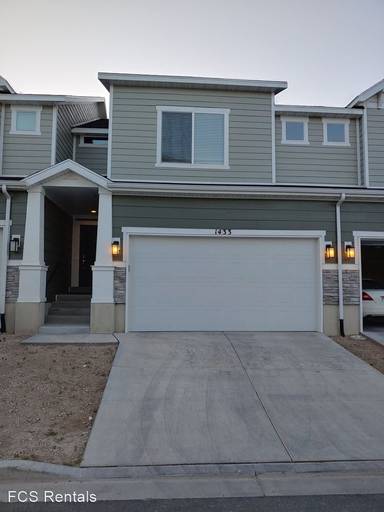 Main picture of 1433 S 520 W