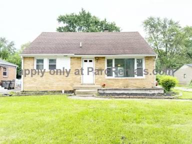 Main picture of 3101 Medford Ave