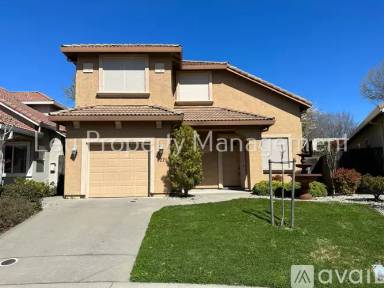 Main picture of 8221 Ashcrest Ln