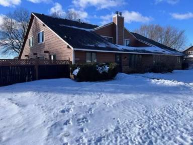 Main picture of 8350 144th St W
